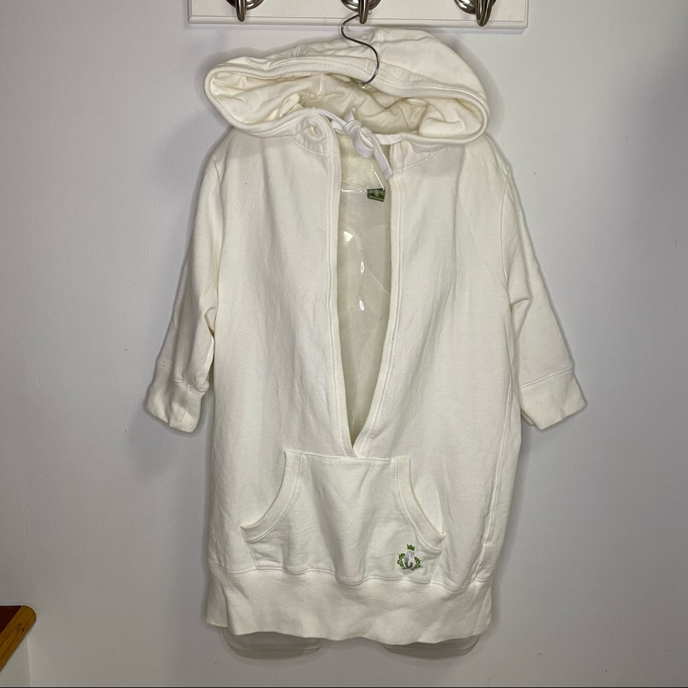 Cake White Pullover Deep V Neck Tshirt Hoodie Size XL